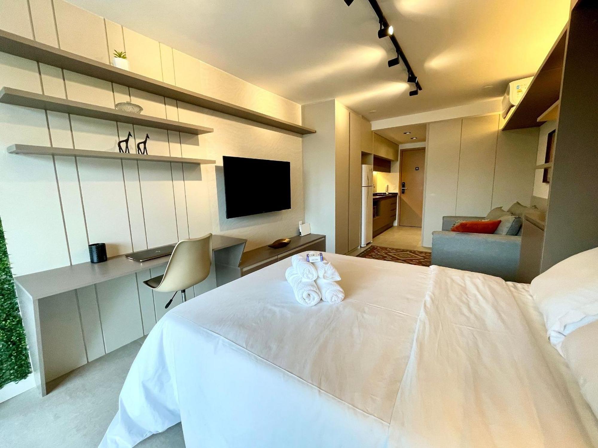 Apartamento Leblon - Vista Cristo, Piscina E Academia. Rio de Janeiro